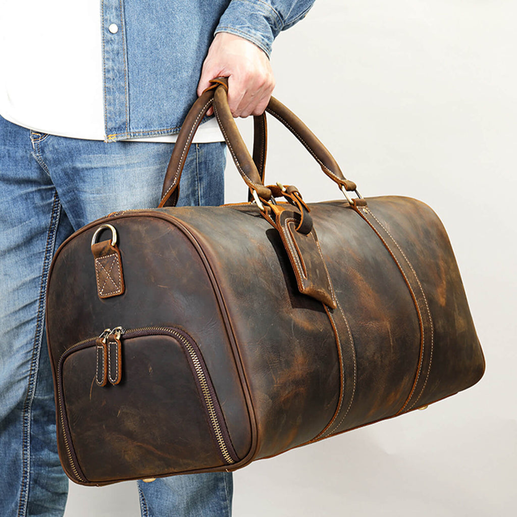 Adjustable and Detachable Shoulder Strap with Comfortable Wide Pad