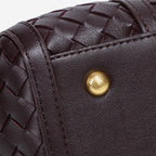 baguette shoulder bag