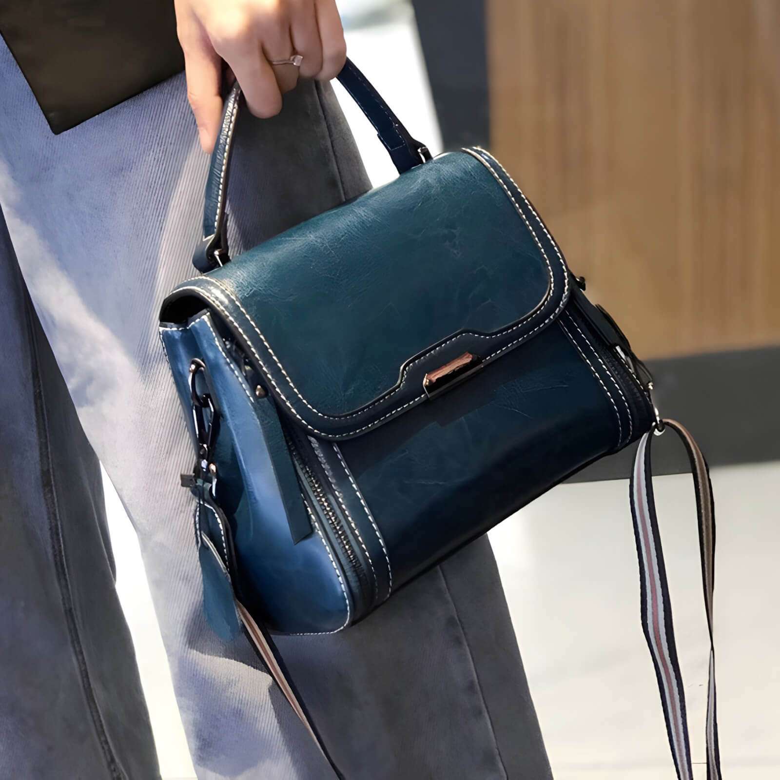 casual leather bag for everyday wear