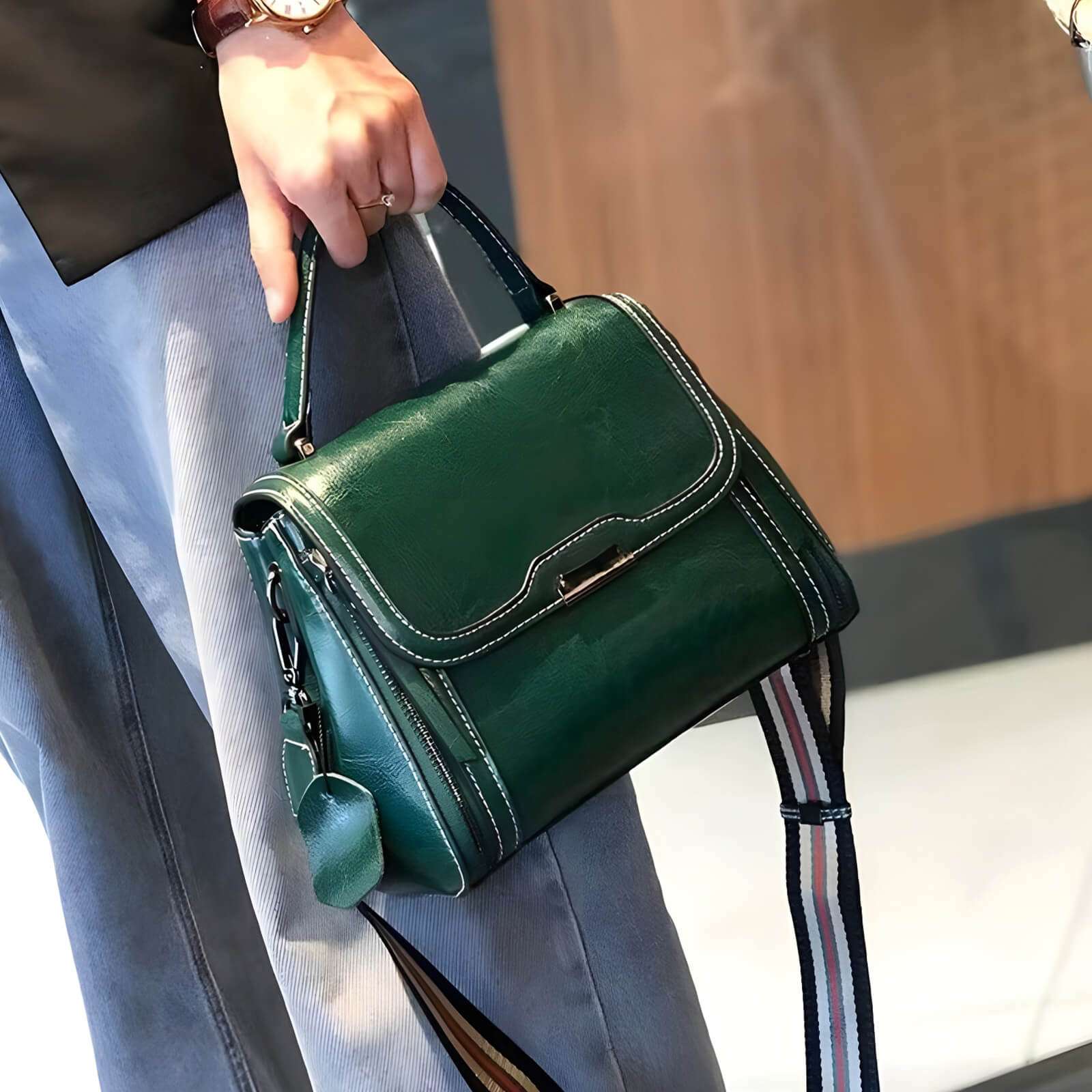 scratch resistant leather purse